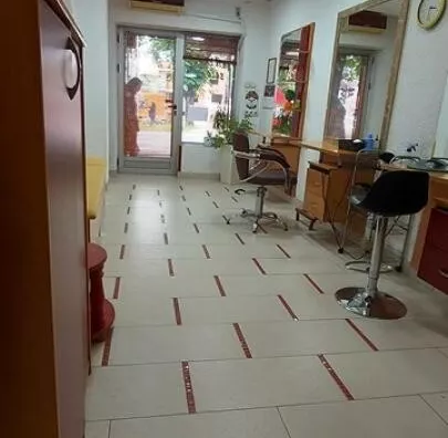 Lokal | 4zida