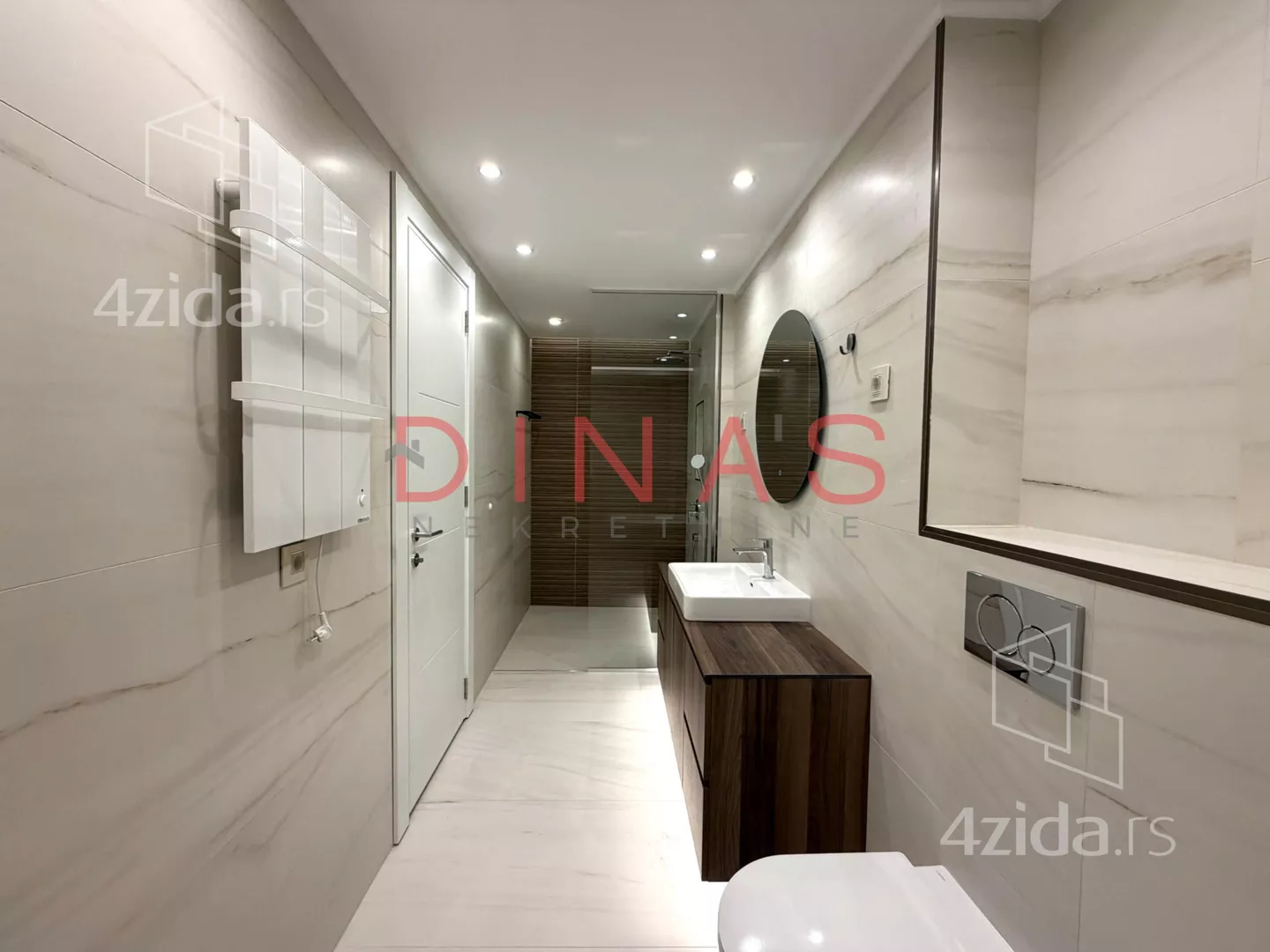 Devetosoban stan | 4zida