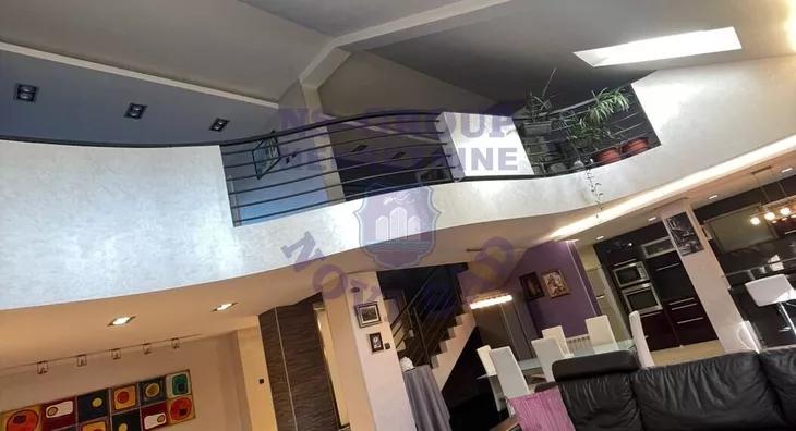 Sedmosoban stan | 4zida