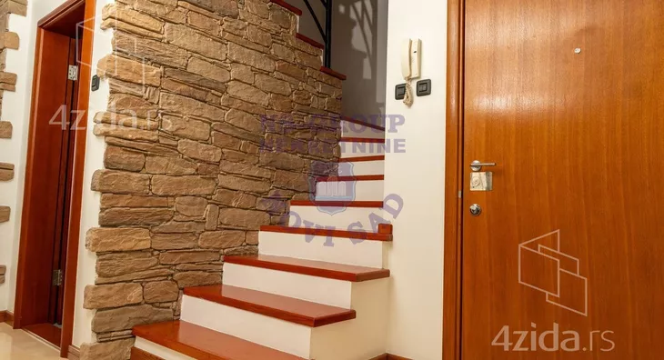 Petosoban stan | 4zida