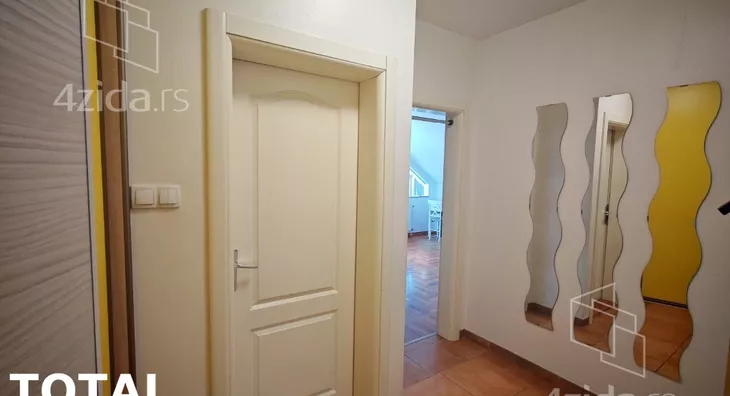 Petosoban stan | 4zida