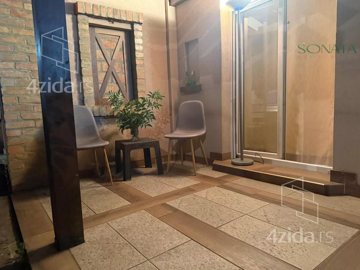 Kuća | 4zida