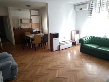 Rajićeva | 4zida.rs