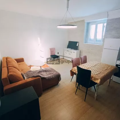 Klinički Centar | 4zida.rs