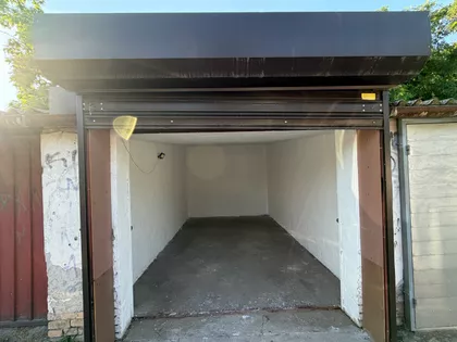 Stevana Čalenića 1 | 4zida.rs