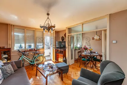 Pariske komune | 4zida.rs