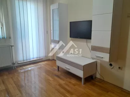 Hadži Ruvimova | 4zida.rs