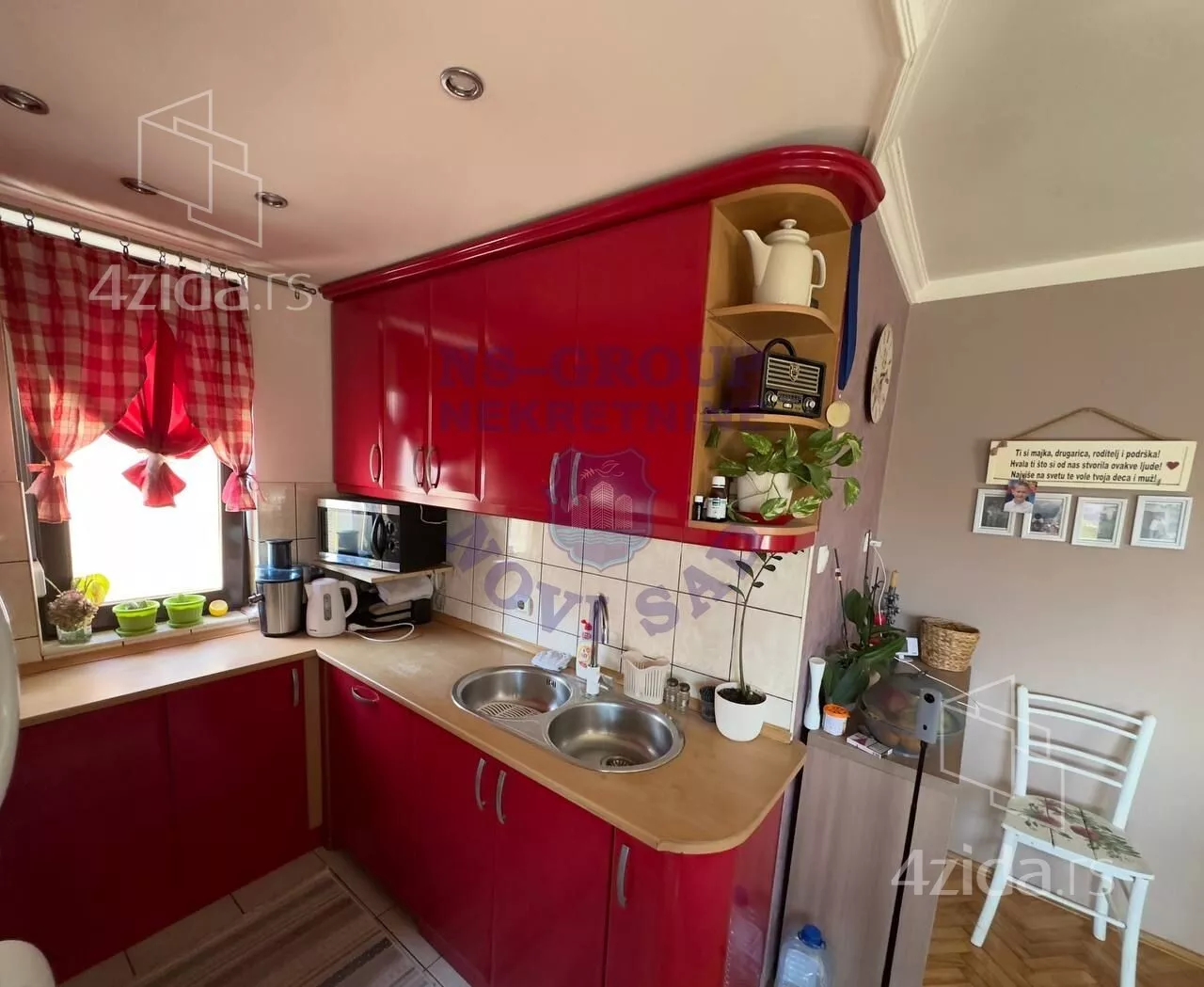 Četvorosoban stan | 4zida