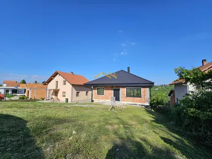 Popovica | 4zida.rs