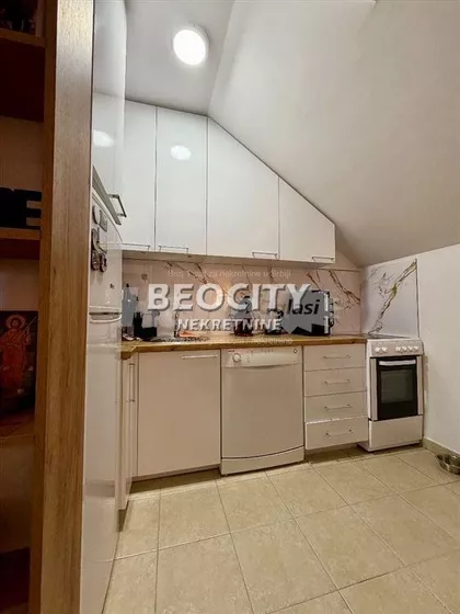 Mate Miloševića | 4zida.rs