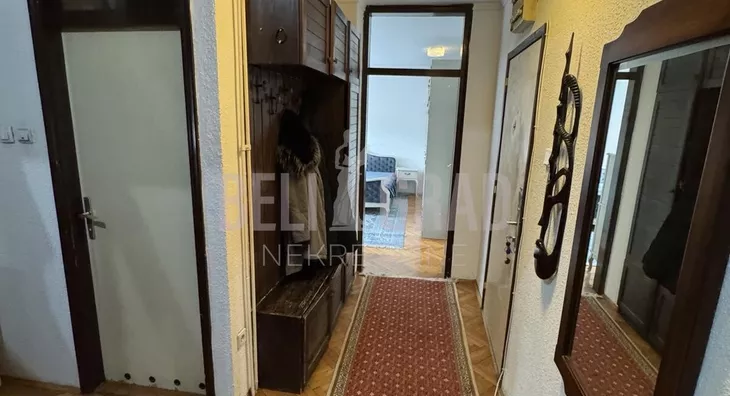 Četvoroiposoban stan | 4zida