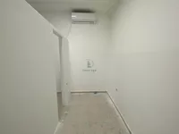 Lokal | 4zida