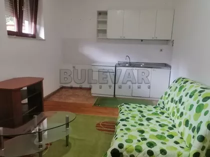 Janisa Janulisa | 4zida.rs
