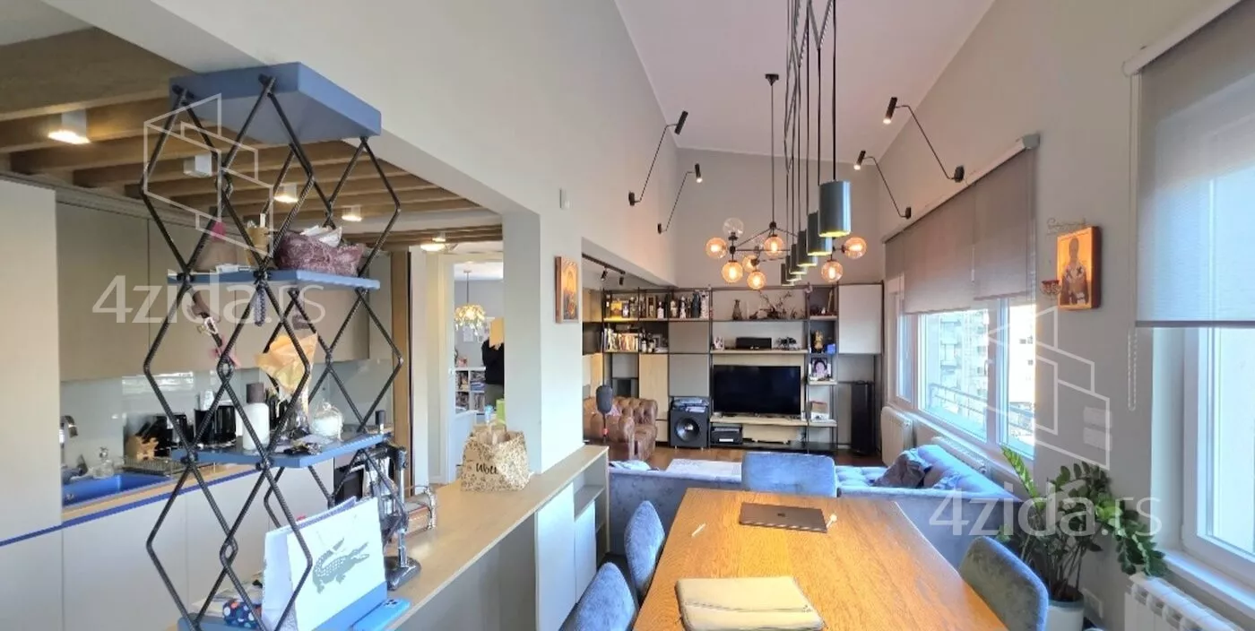 Četvorosoban stan | 4zida