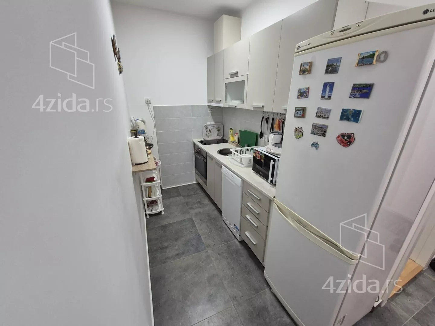 Garsonjera | 4zida