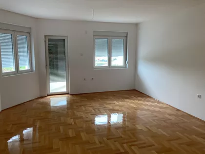 Toplička | 4zida.rs