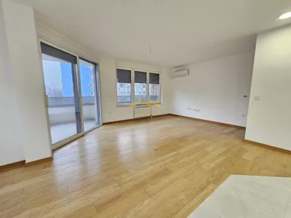 Nova Detelinara | 4zida.rs