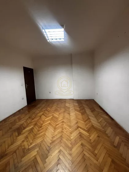 Čair | 4zida.rs