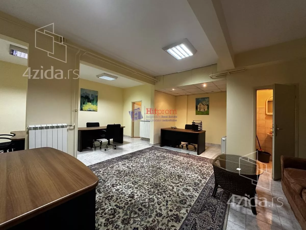 Poslovni prostor | 4zida