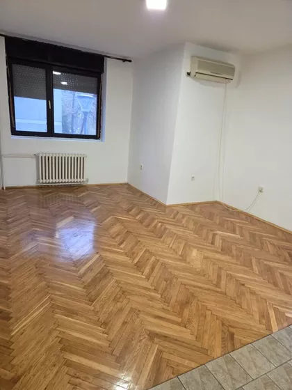 Radijalac | 4zida.rs