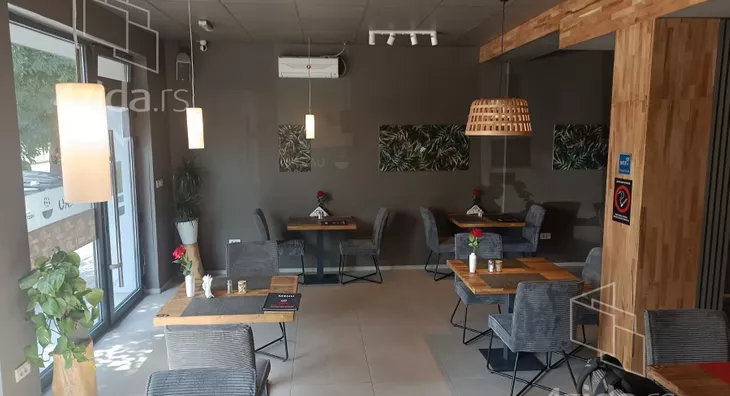 Lokal | 4zida