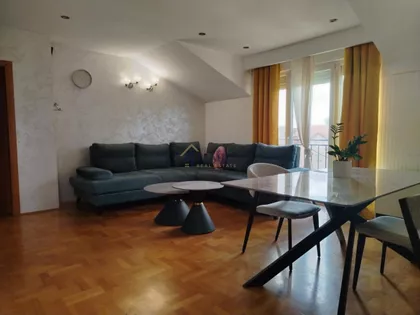 Žike Mesarovića | 4zida.rs