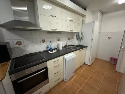 Sarajevska | 4zida.rs