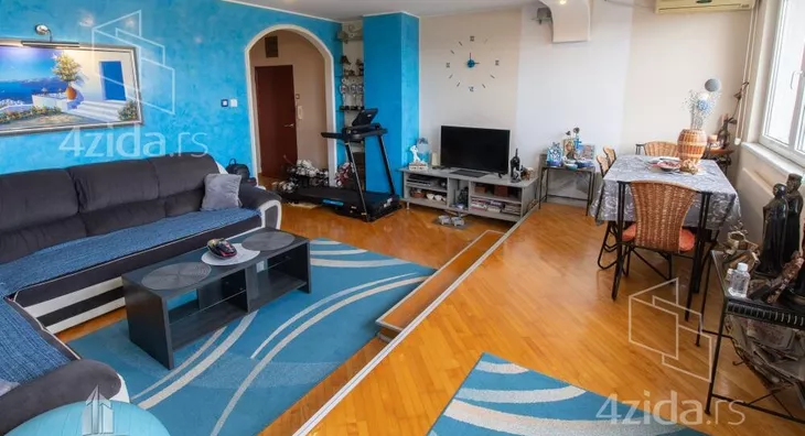 Četvorosoban stan | 4zida