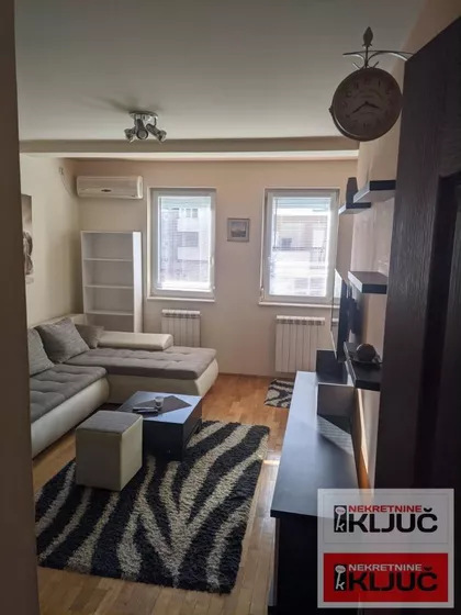 Bulevar Oslobođenja | 4zida.rs