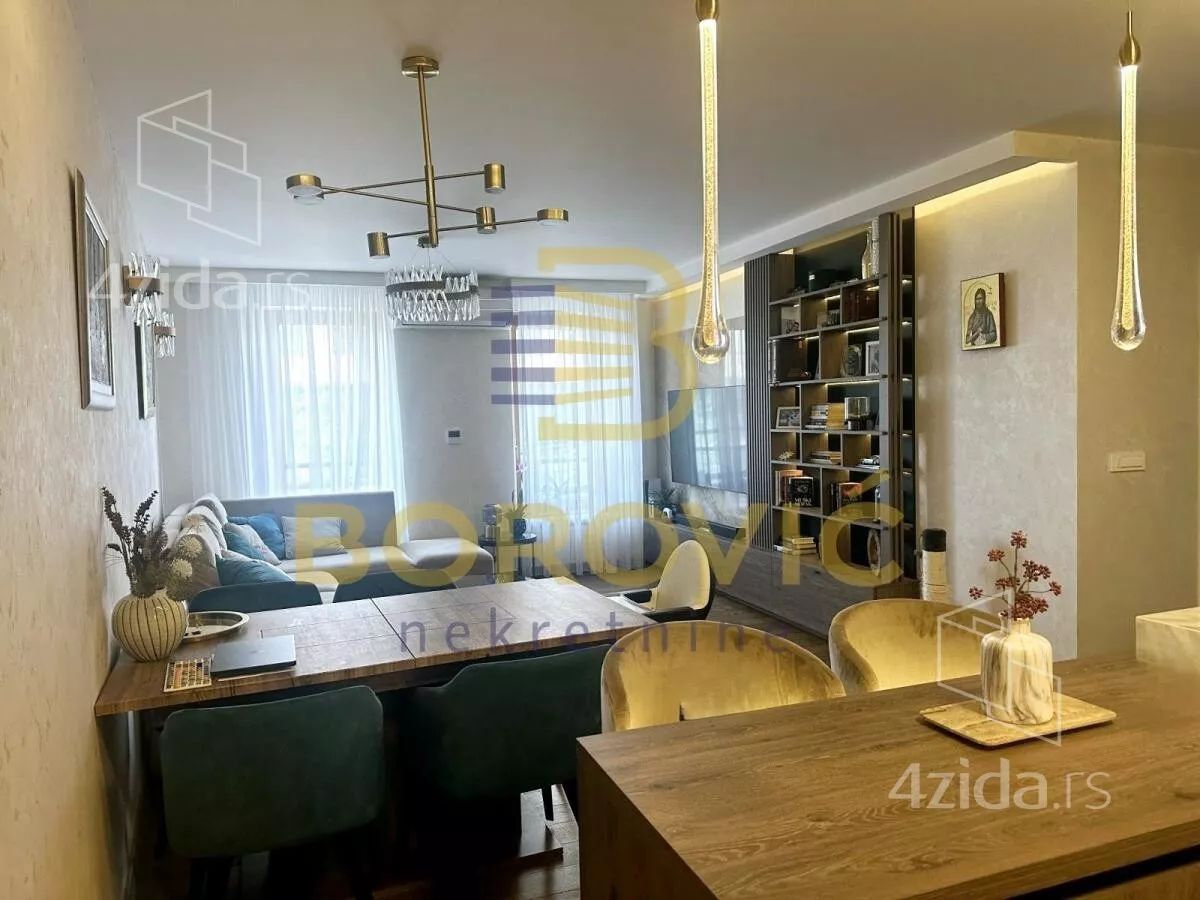 Četvorosoban stan | 4zida