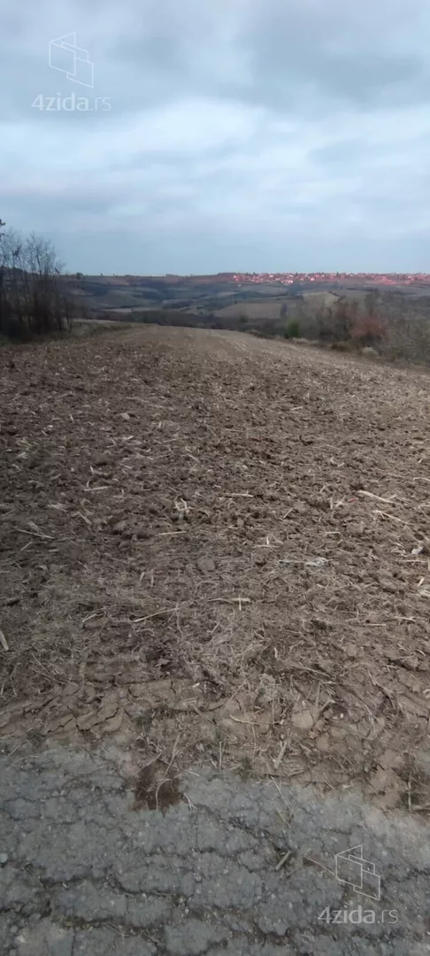 Poljoprivredno zemljište | 4zida