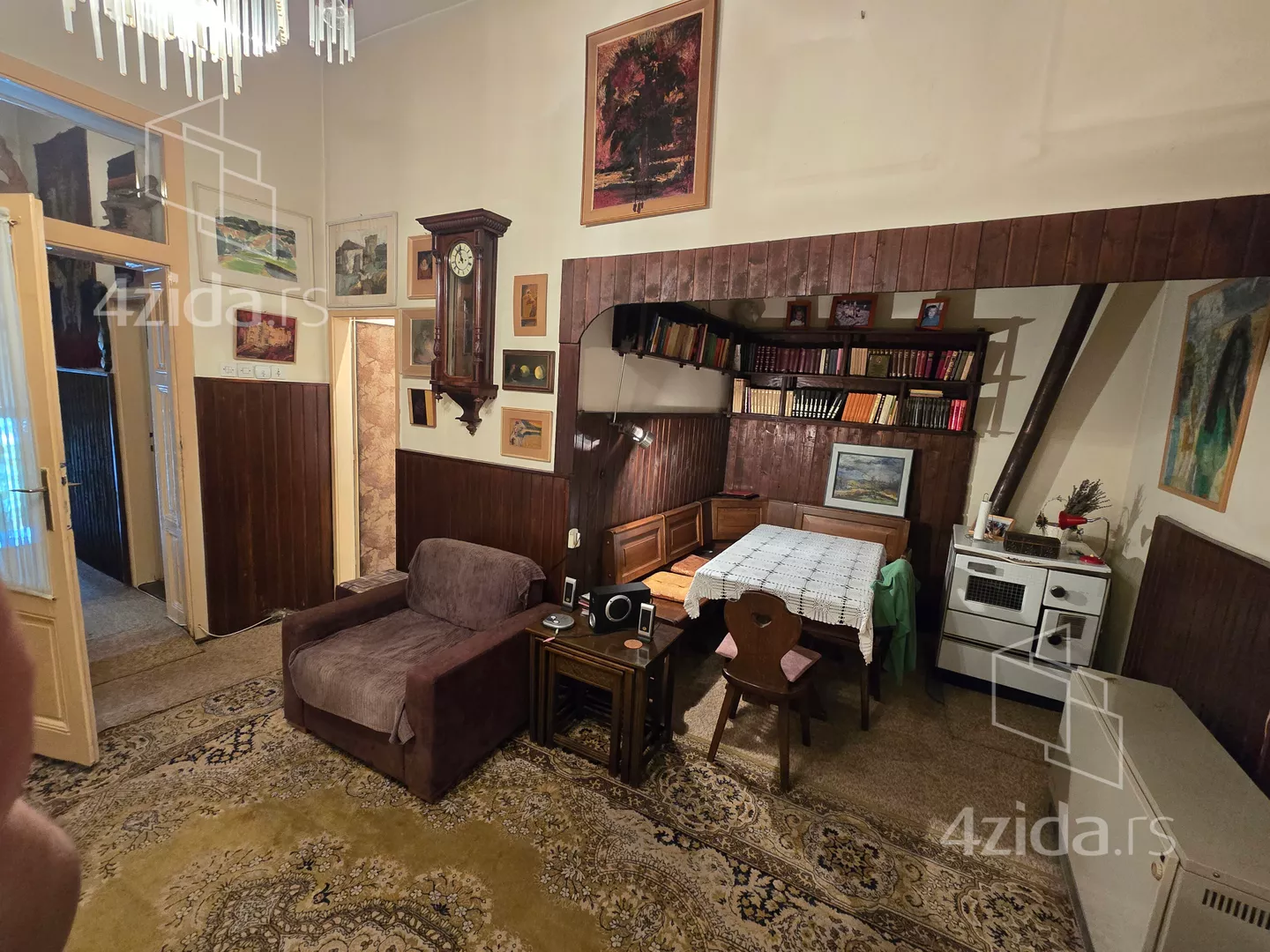 Troiposoban stan | 4zida