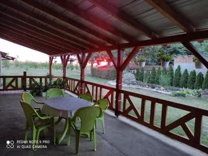 Totovo Selo | 4zida.rs