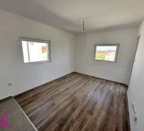 Adice, Gradske lokacije, Novi Sad, 3.0 stan | 4zida.rs