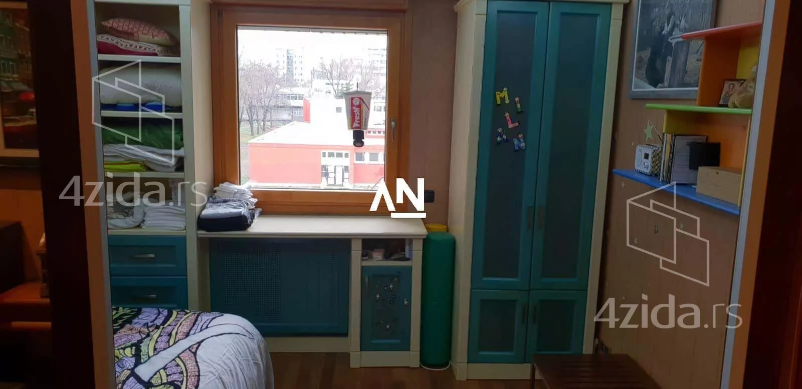 Petosoban stan | 4zida