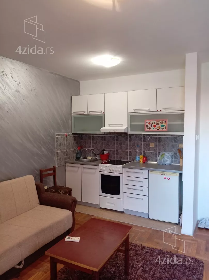 Garsonjera | 4zida