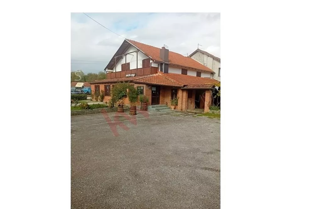 Ugostiteljski objekat | 4zida