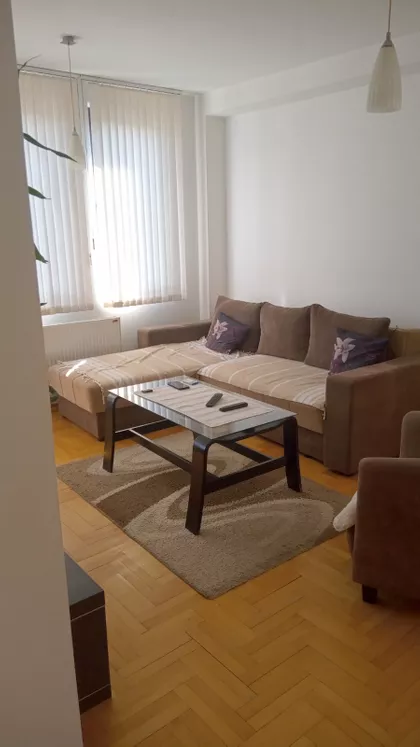 Makedonska 16 | 4zida.rs