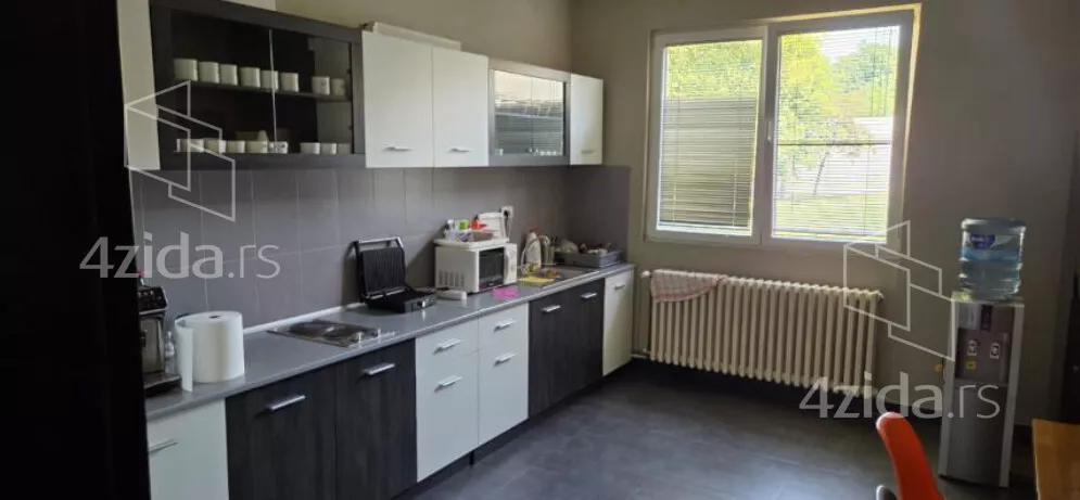 Proizvodni pogon | 4zida