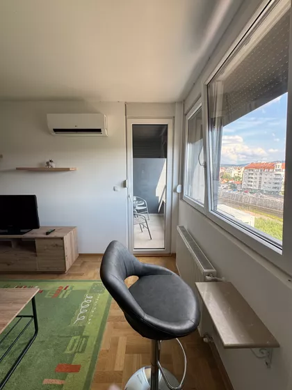 Crveni Krst | 4zida.rs