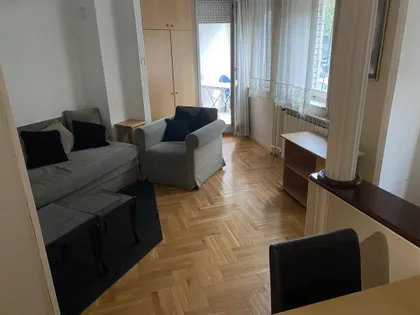 Klare Cetkin | 4zida.rs
