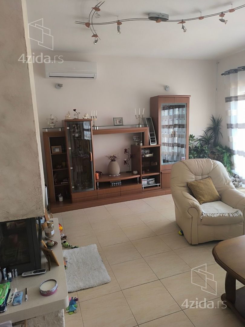 House in Opština Pećinci, Prhovo - View 2