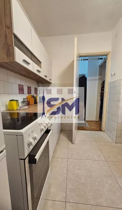 Pariske komune | 4zida.rs