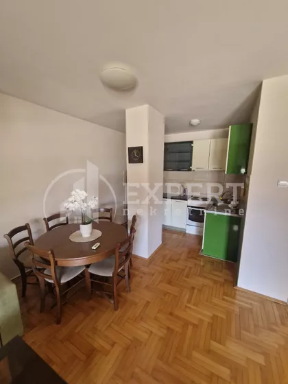 Romanijska | 4zida.rs