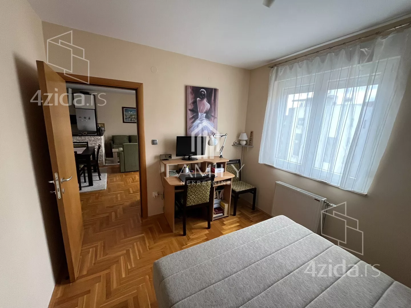 Jednoiposoban stan | 4zida