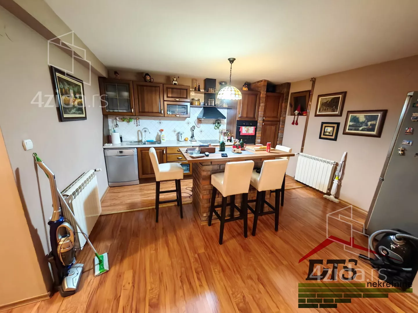 2-etažna kuća | 4zida