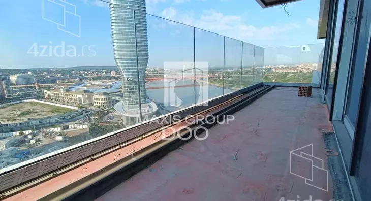 Četvoroiposoban stan | 4zida