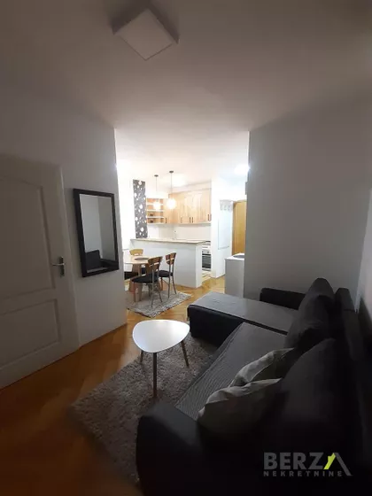 Bulevar Oslobođenja | 4zida.rs