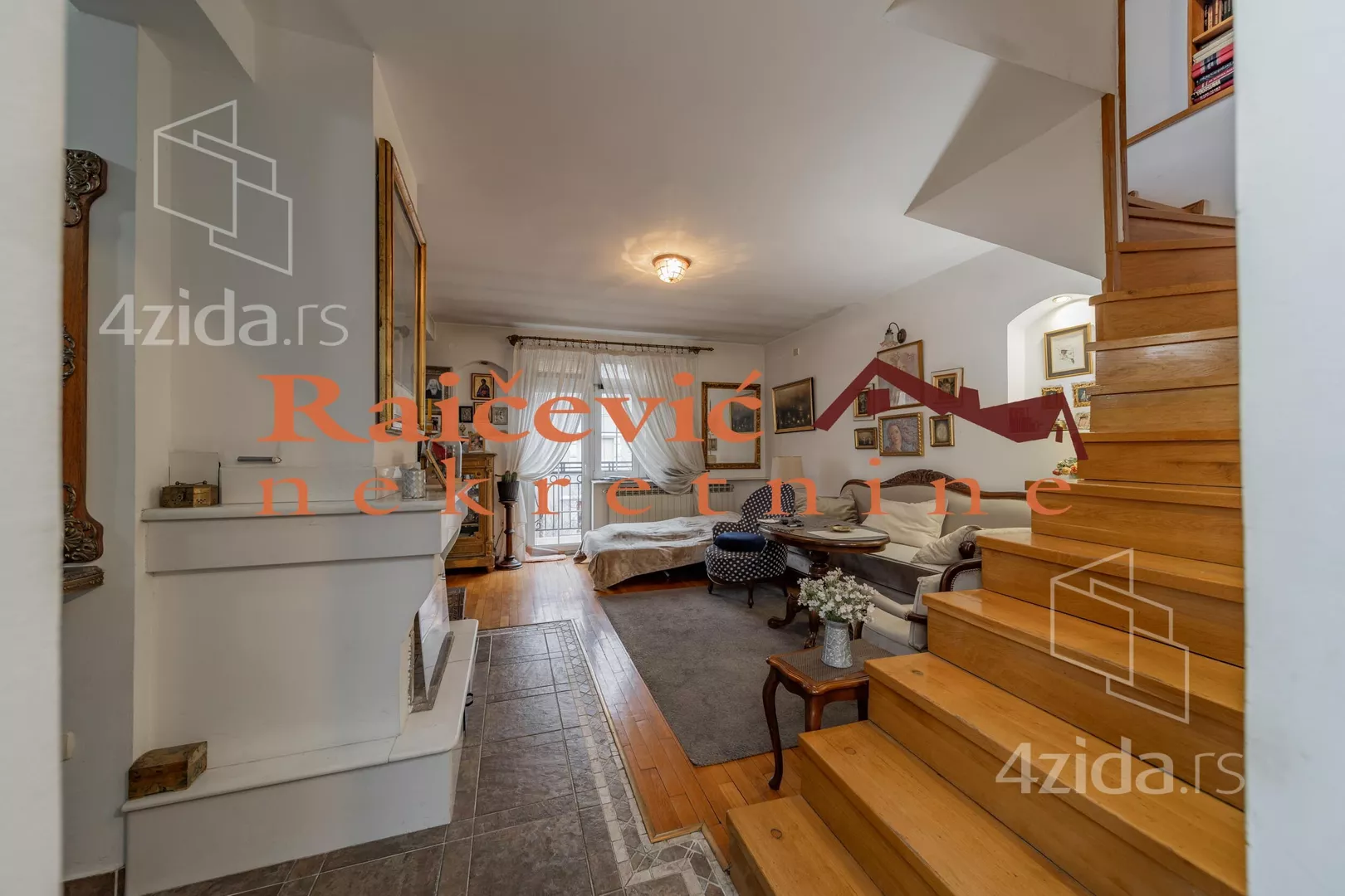 Petosoban stan | 4zida