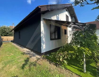 Samoborska 15 | 4zida.rs